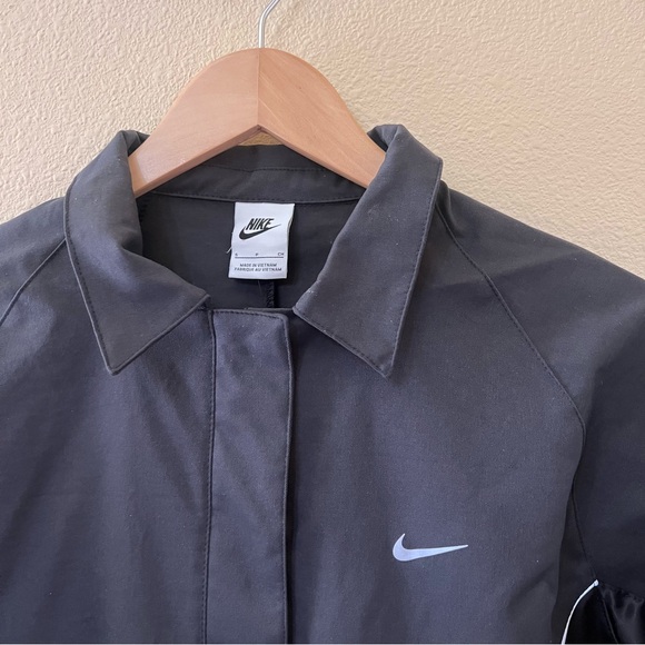 NWT Nike Sportswear Woven Jacket - Picture 3 of 8